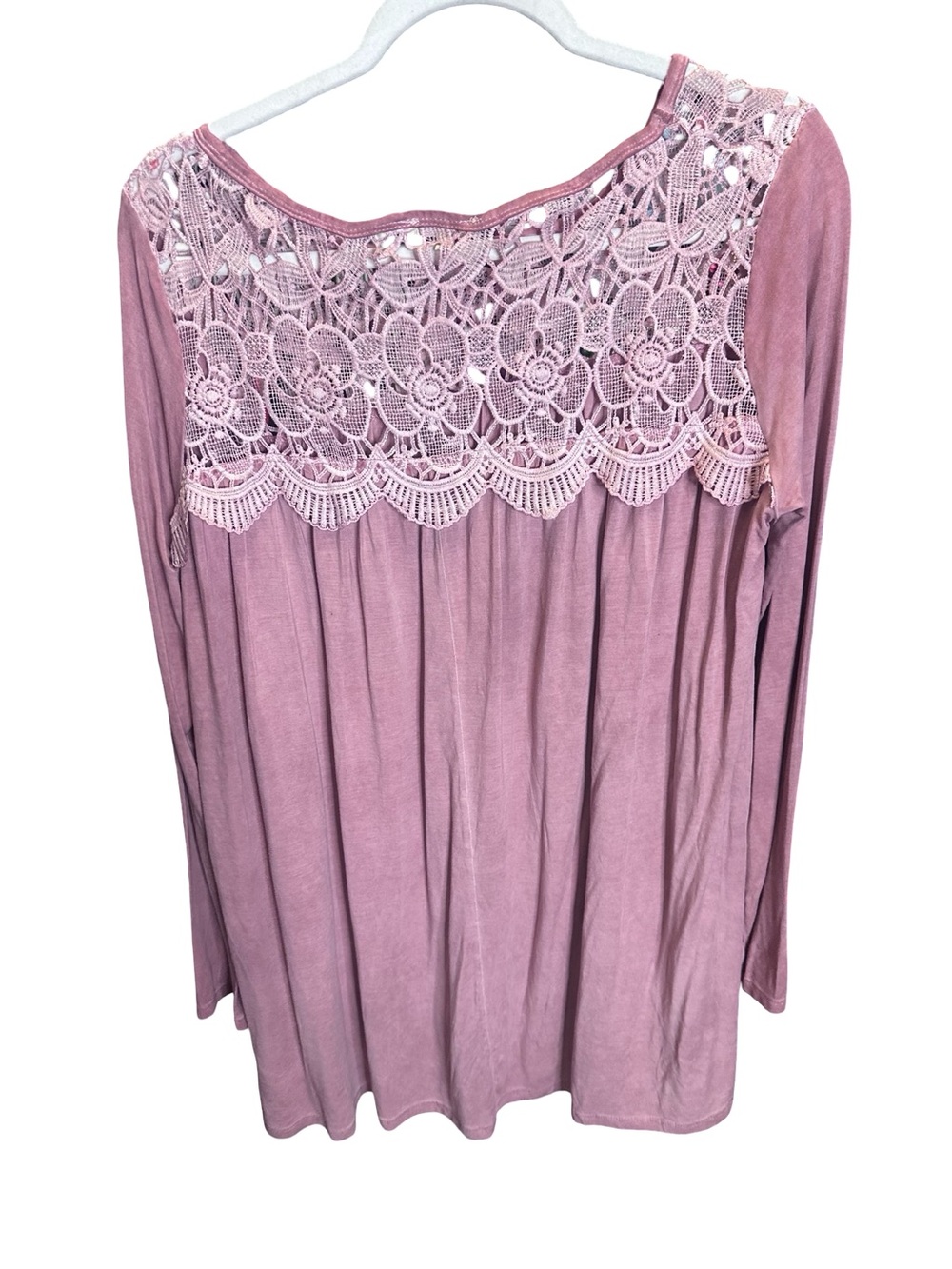 easel Lace Yoke Long-Sleeve Tunic in Mauve - Picture 4 of 6